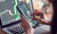 ETF今日收评  资金抄底沪深300ETF 美国50ETF连续两天跌停